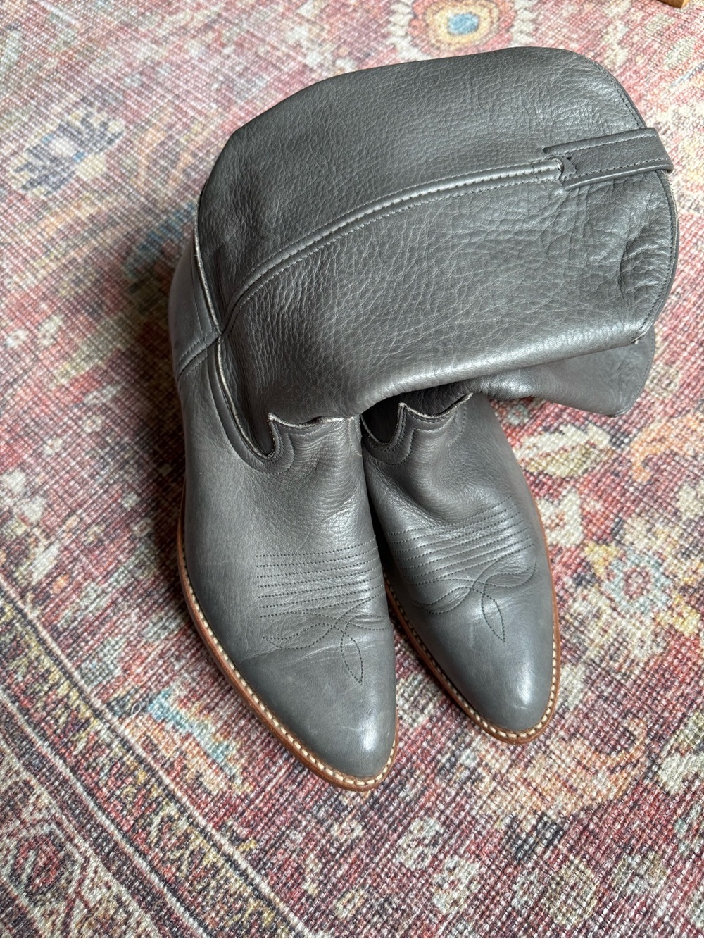 Dingo 8.5 D Gray Leather Western Boots with Wood Heel - Picture 3 of 10